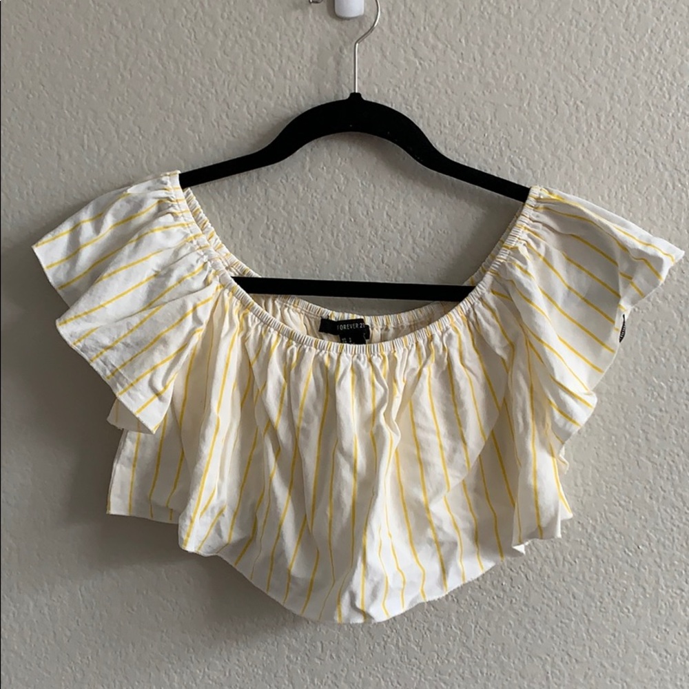 Cute crop top